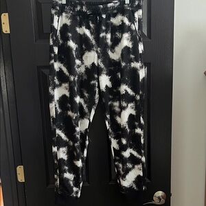 LuLaRoe Jax Joggers - Large